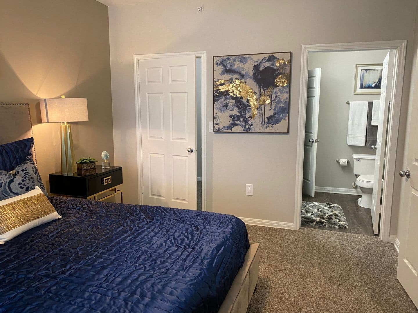 San Antonio Apartment: 5600 Babcock Road