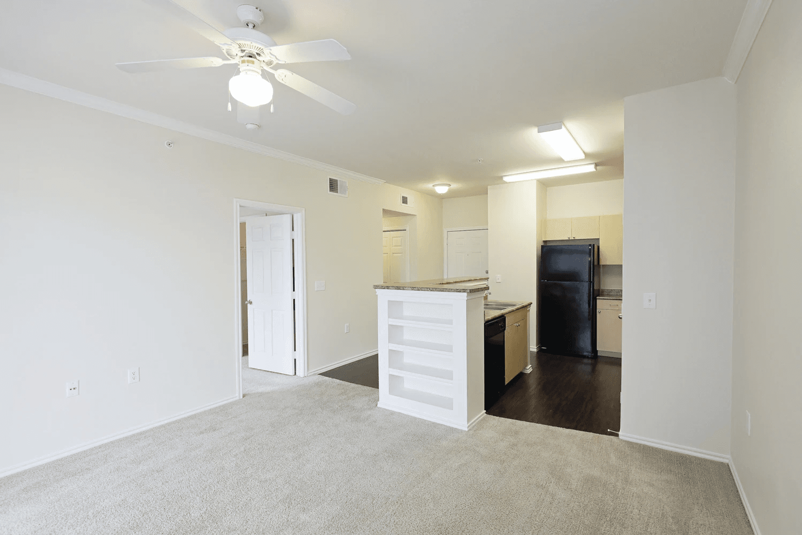 Fort Worth Apartment: 6850 Granbury Road