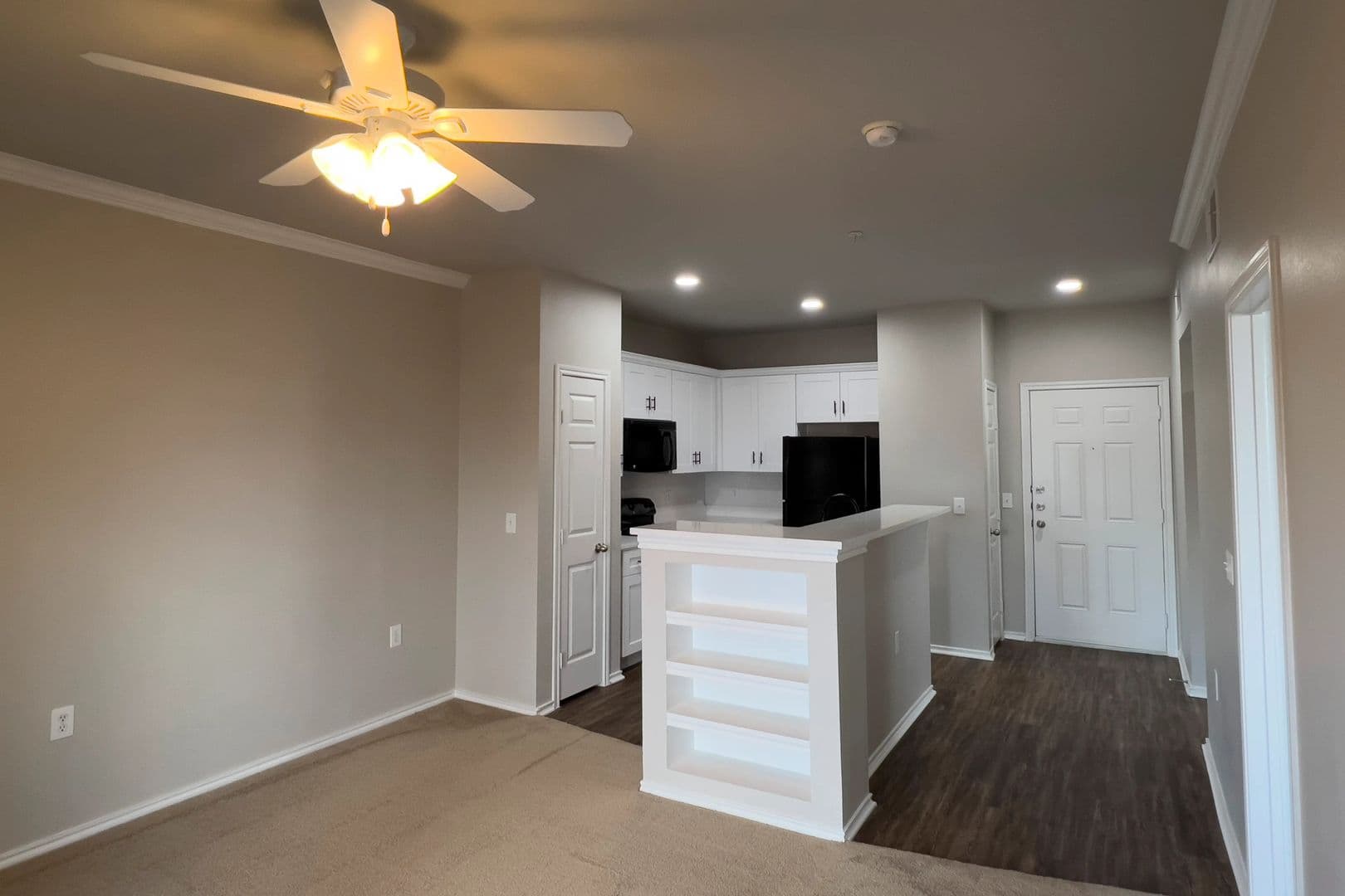 Fort Worth Apartment: 6850 Granbury Road