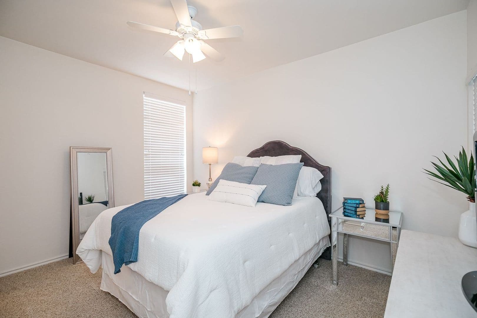 Euless Apartment: 2250 Fuller-Wiser Road