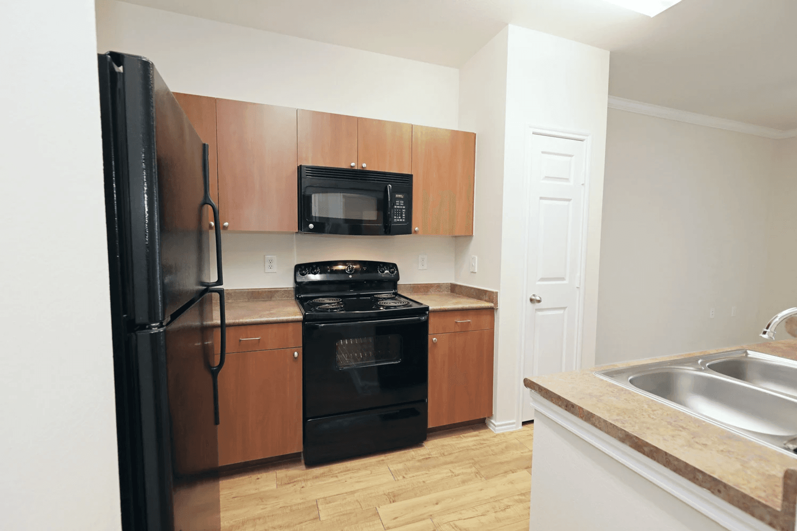 Fort Worth Apartment: 6850 Granbury Road