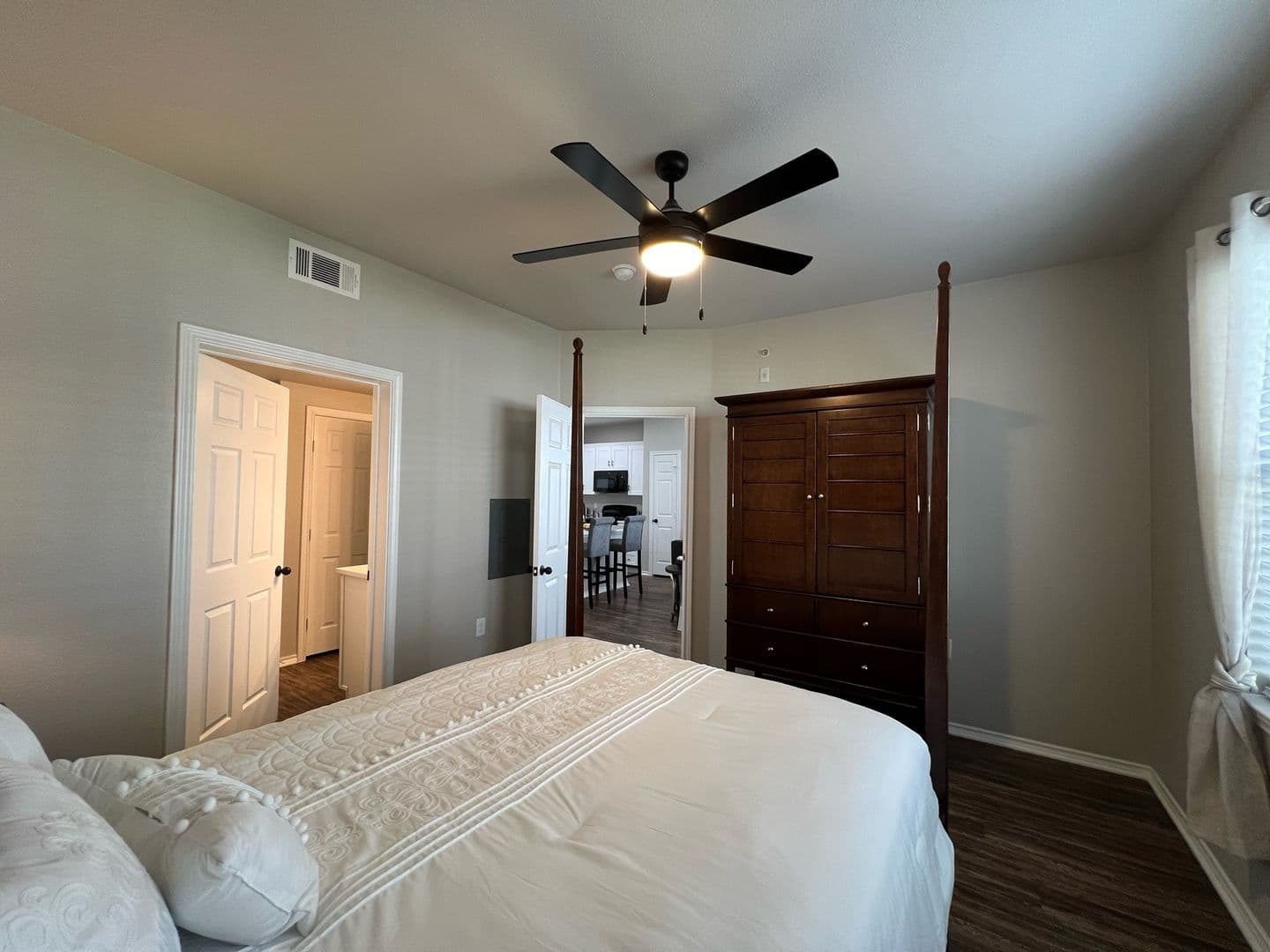 Fort Worth Apartment: 6850 Granbury Road