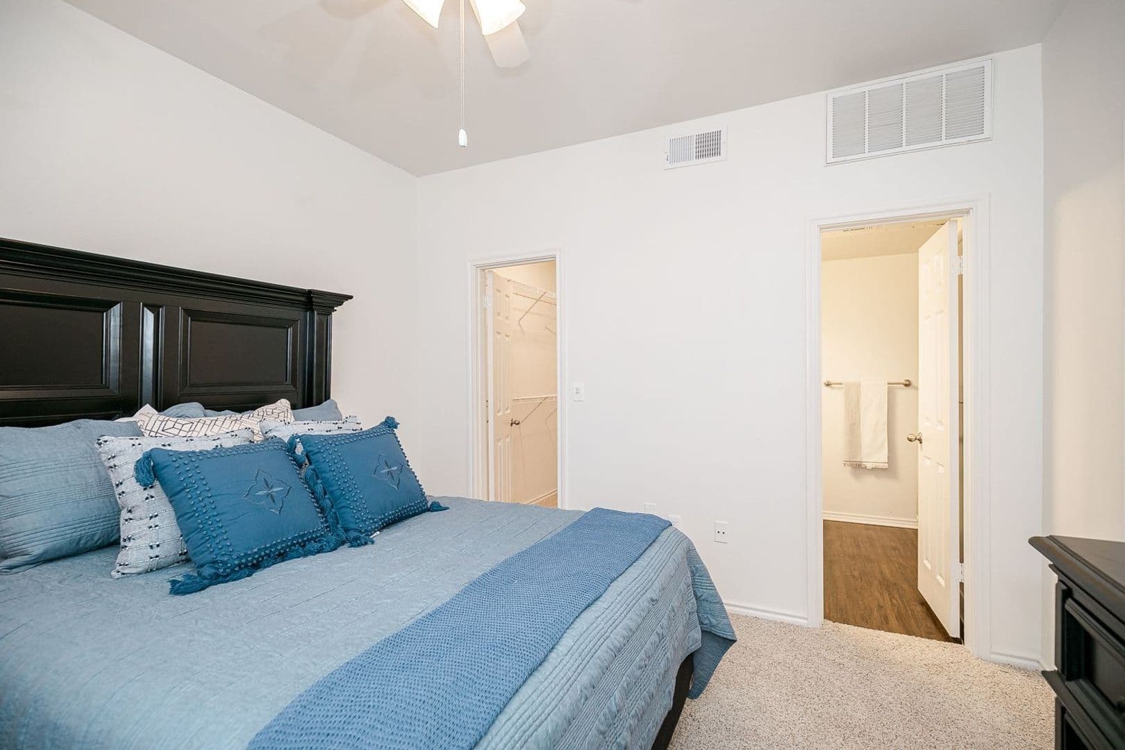 Euless Apartment: 2250 Fuller-Wiser Road