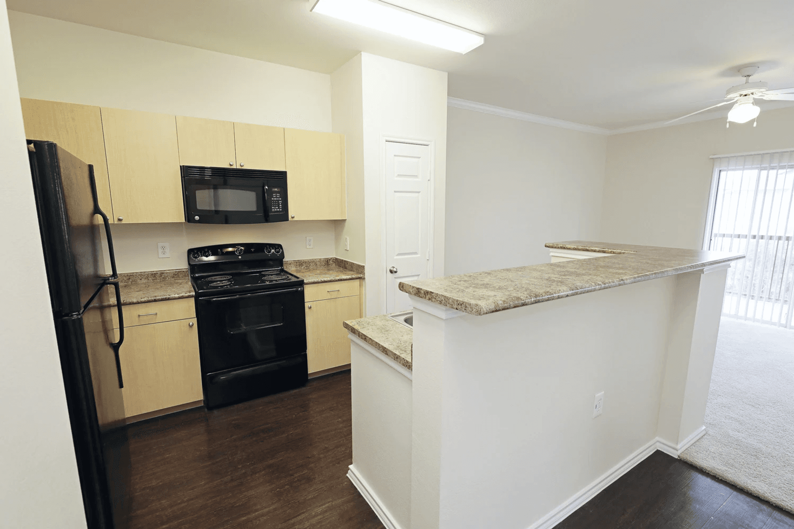 Fort Worth Apartment: 6850 Granbury Road