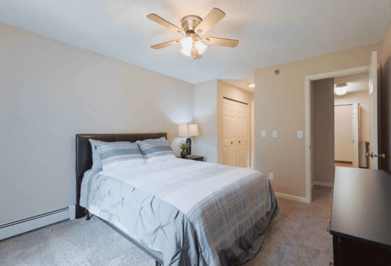Eden Prairie Apartment: 11445 Anderson Lakes Parkway