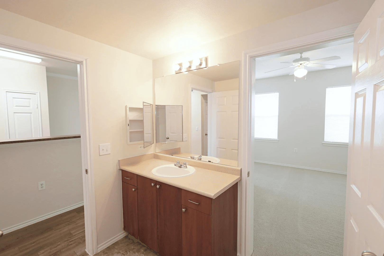Fort Worth Apartment: 6850 Granbury Road