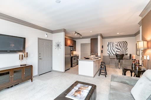 Allen Apartment: 505 Exchange Parkway, OFC