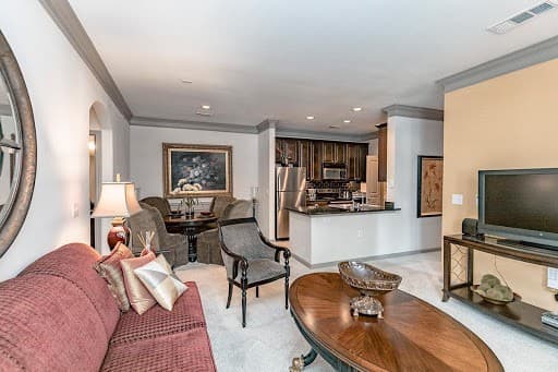 Allen Apartment: 505 Exchange Parkway, OFC