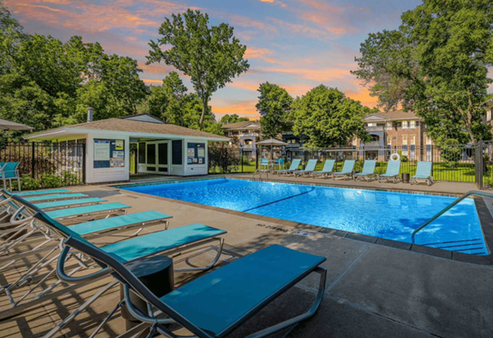 Eden Prairie Apartment: 11445 Anderson Lakes Parkway