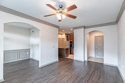 Allen Apartment: 505 Exchange Parkway, OFC