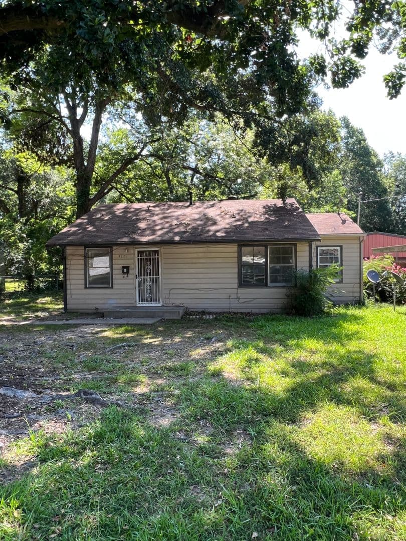 Shreveport House: 4117 Ridgemoor Ave