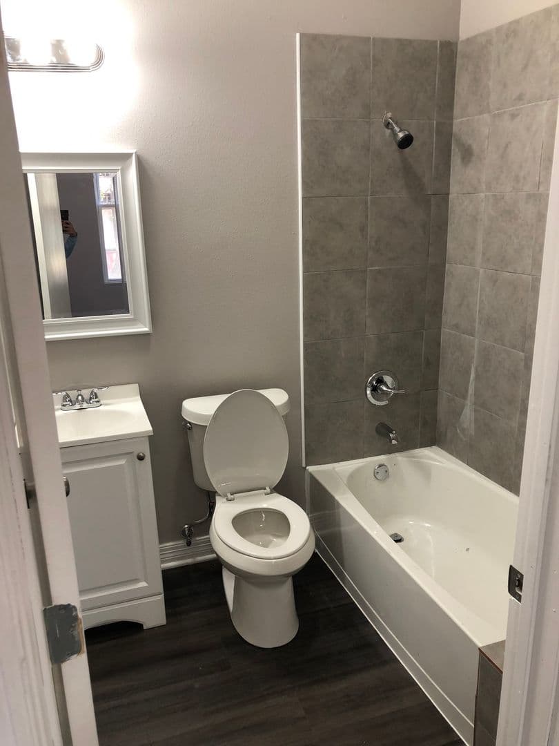 Shreveport Apartment: Darien St