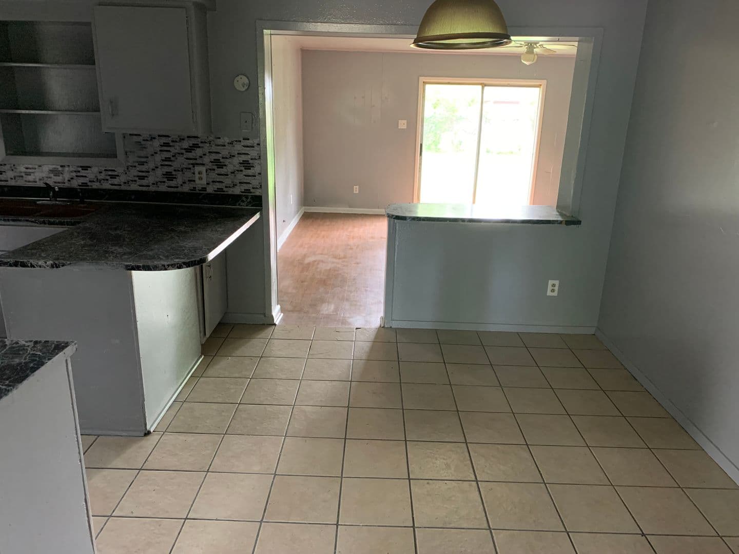 Bossier City House: 1408 Palmar St