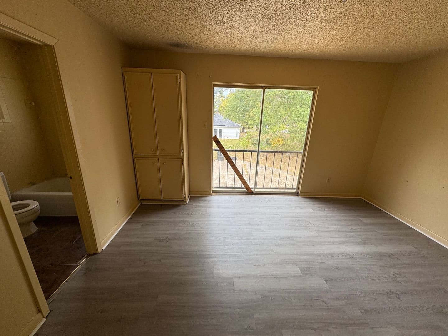 Shreveport Apartment: Herndon Apartments