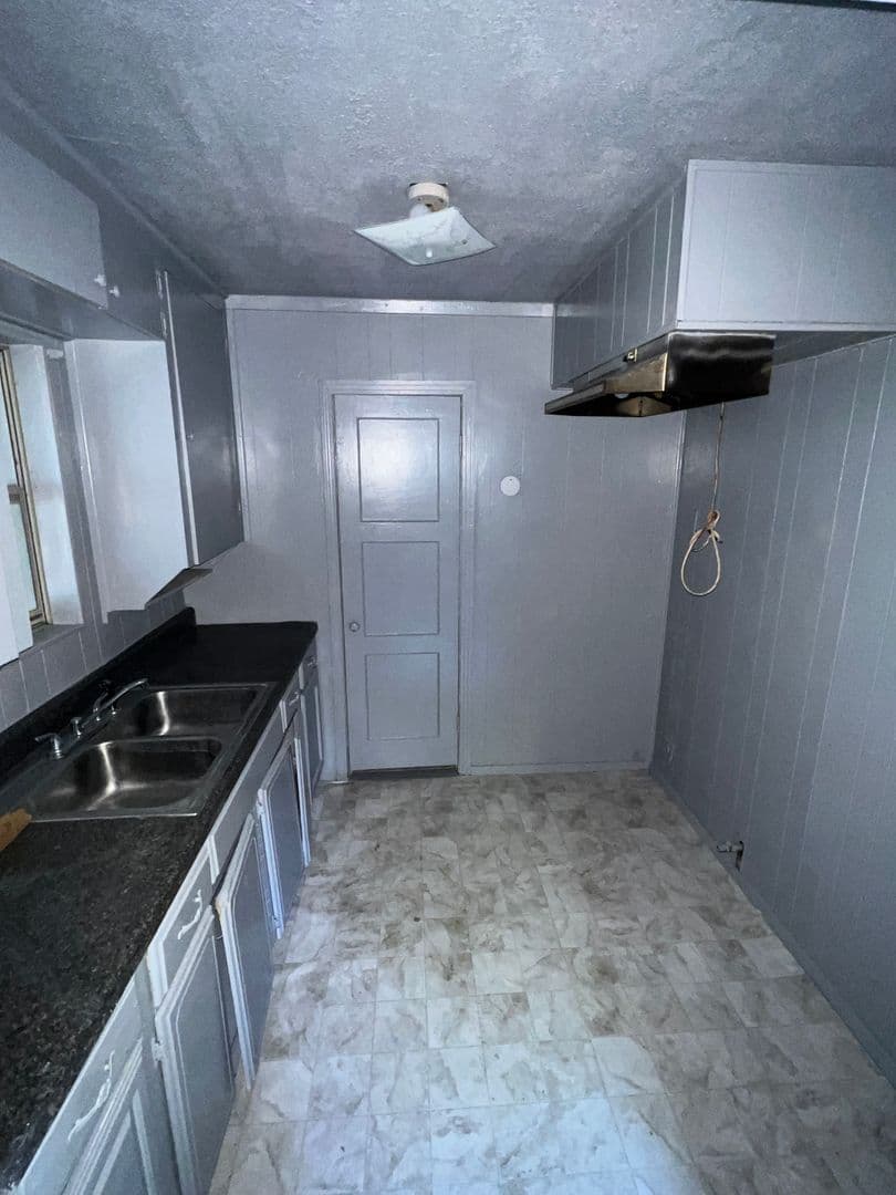 Shreveport House: 4117 Ridgemoor Ave
