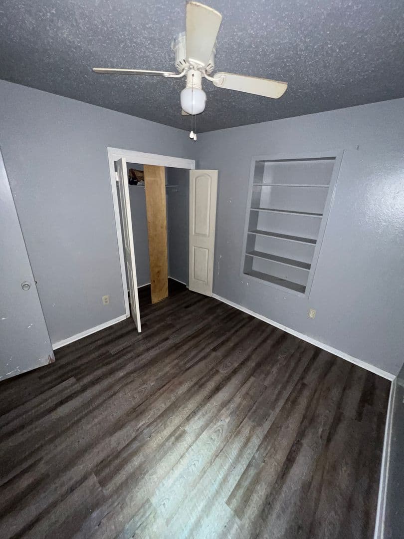 Bossier City House: 1408 Palmar St