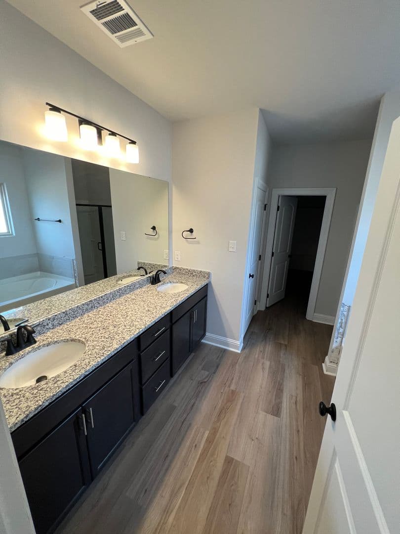 Bossier City House: 17 Venecia Ct