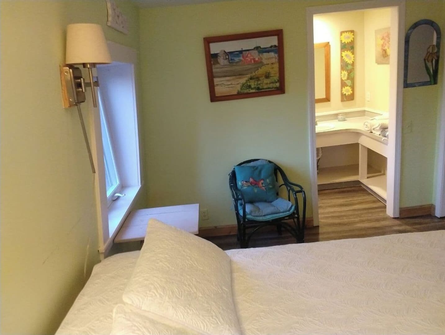 Orrington Apartment: 10 Loon Hollow