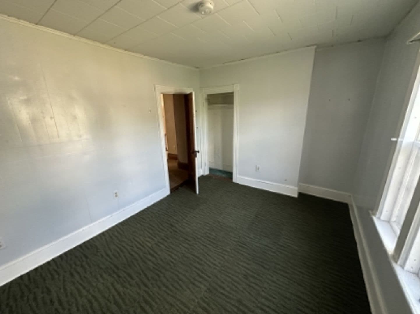Old Town House: 440 Main Street