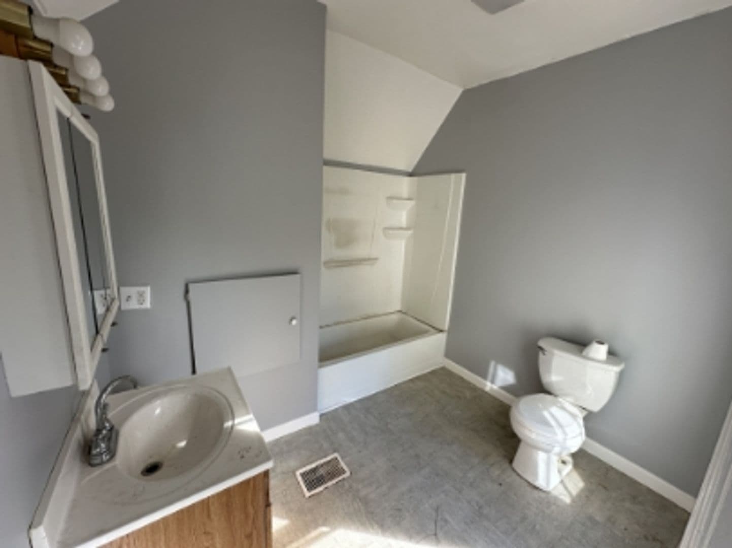 Brewer House: 79 Parker Street