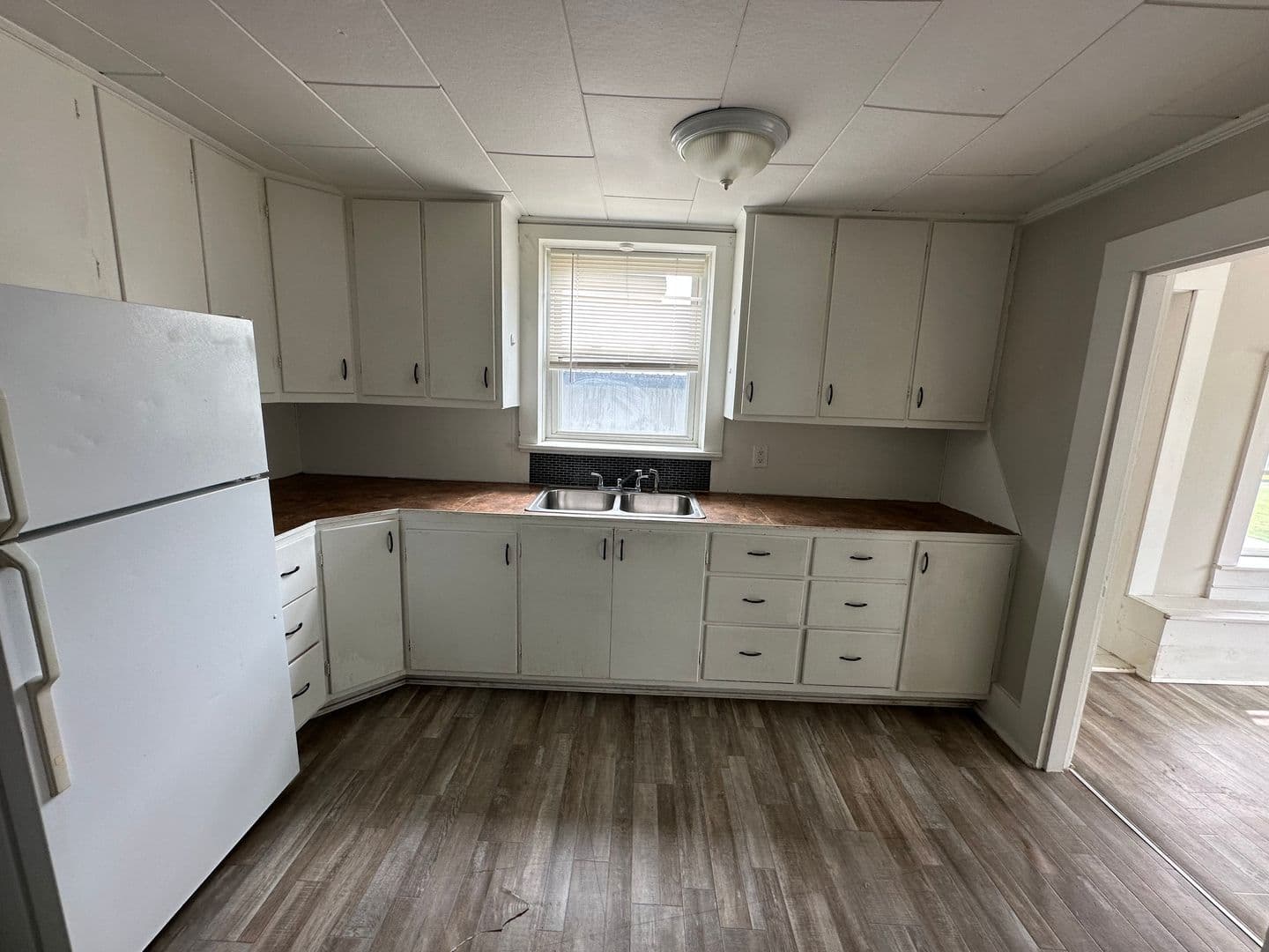 Corinna Apartment: 9 Dexter Road
