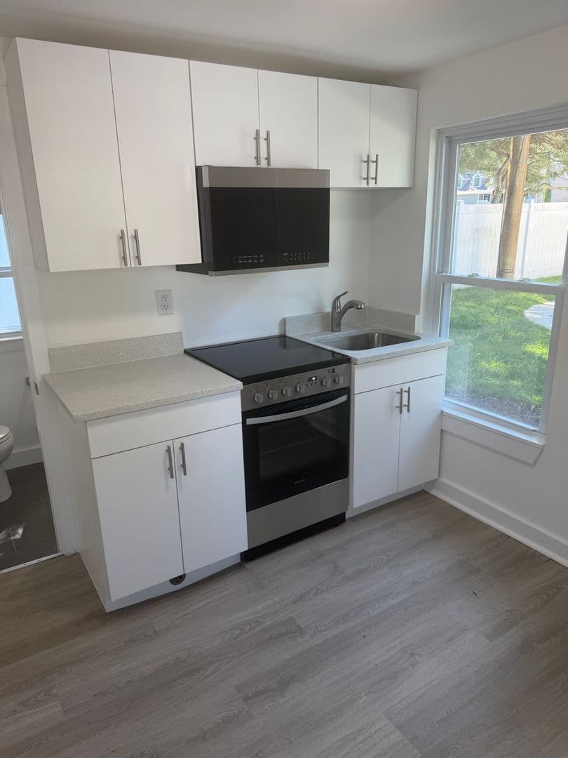 Galloway Apartment: 201 E White Horse Pike