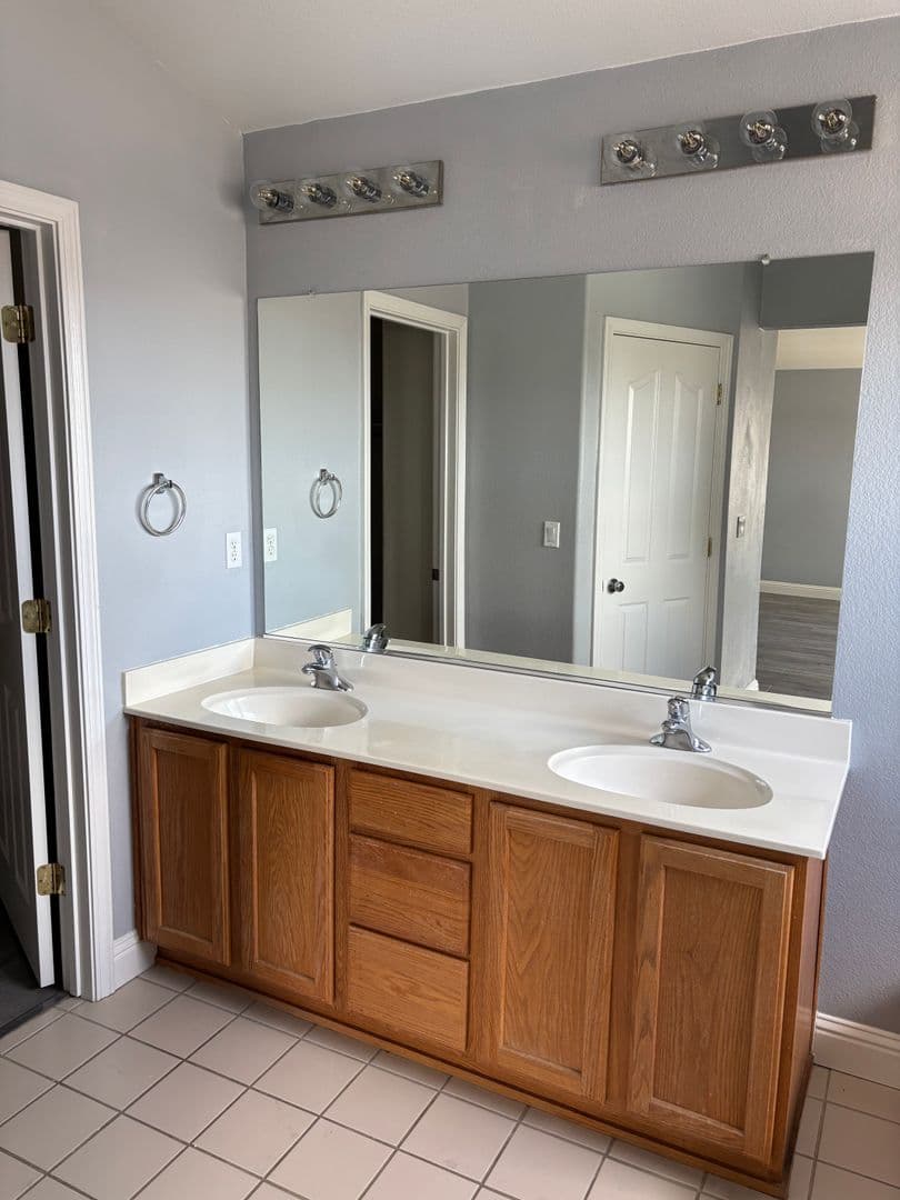 Marysville House: 1591 Tadpole Way