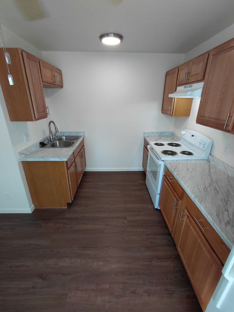 Chico Apartment: 354 Rio Lindo Ave