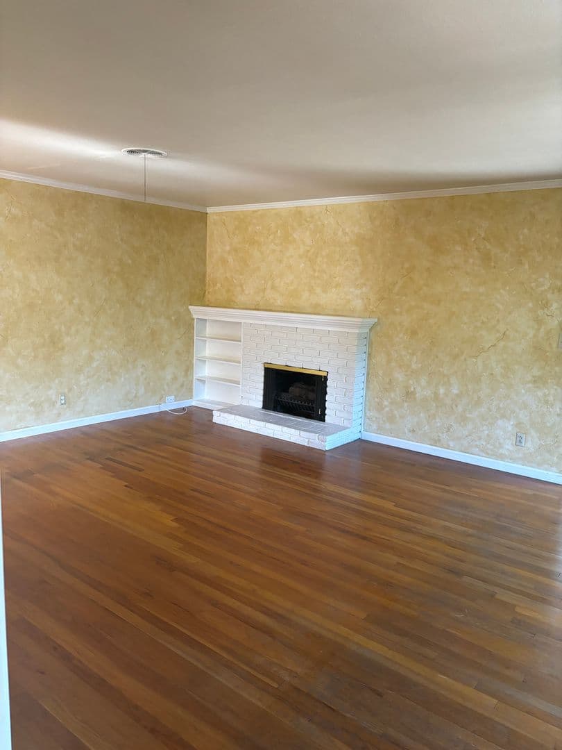 Yuba City House: 1456 Live Oak Blvd