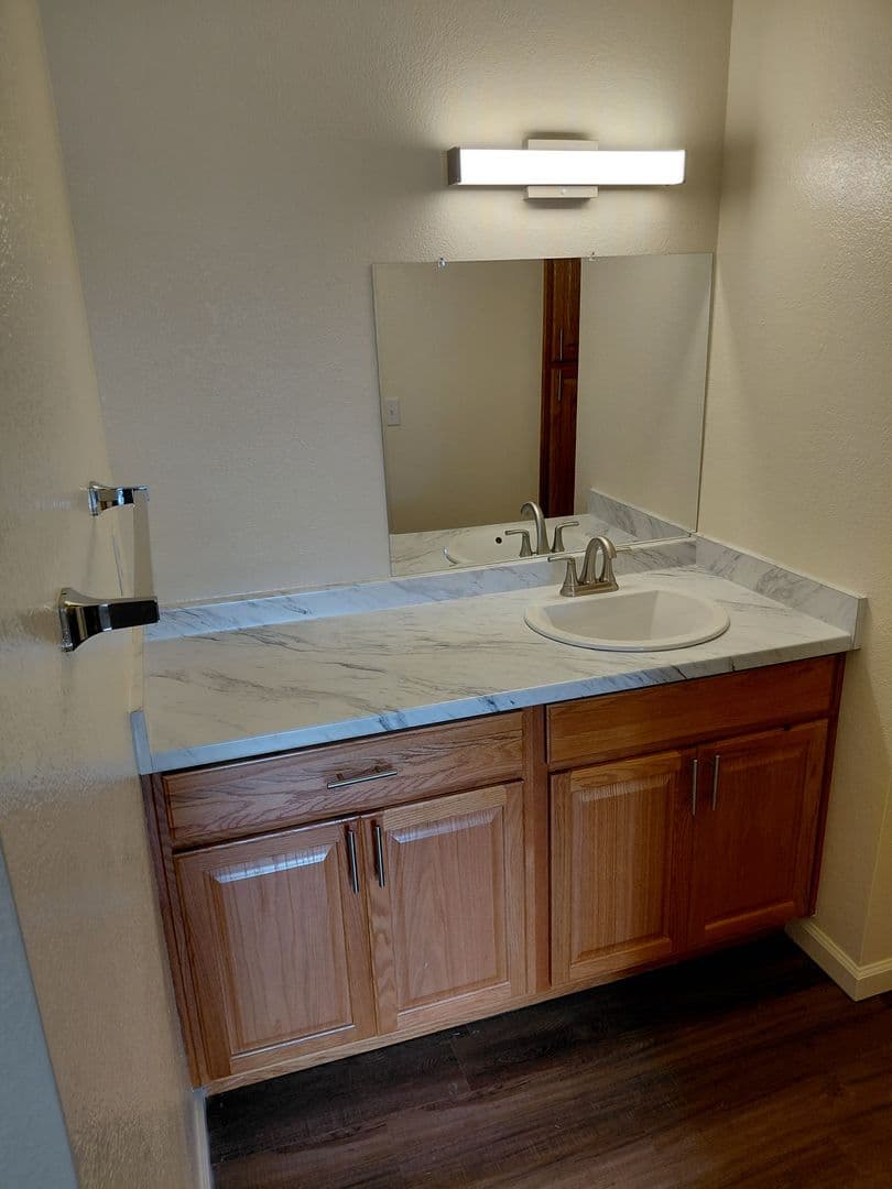 Chico Apartment: 1425 Nord Avenue