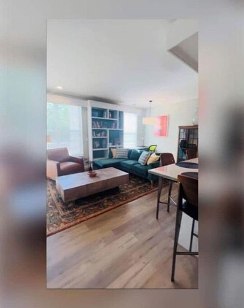 Waterford Apartment: 394 Willetts Avenue
