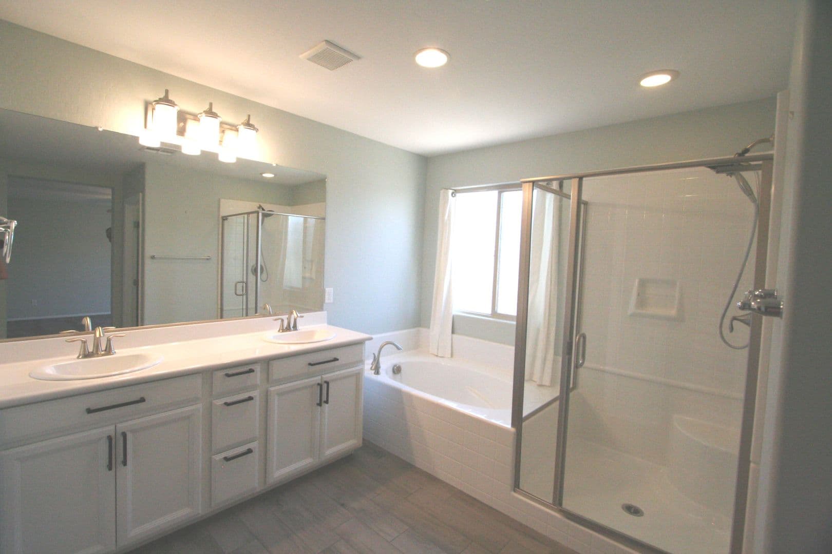 Las Vegas House: 7712 Eastham Bay Ave.