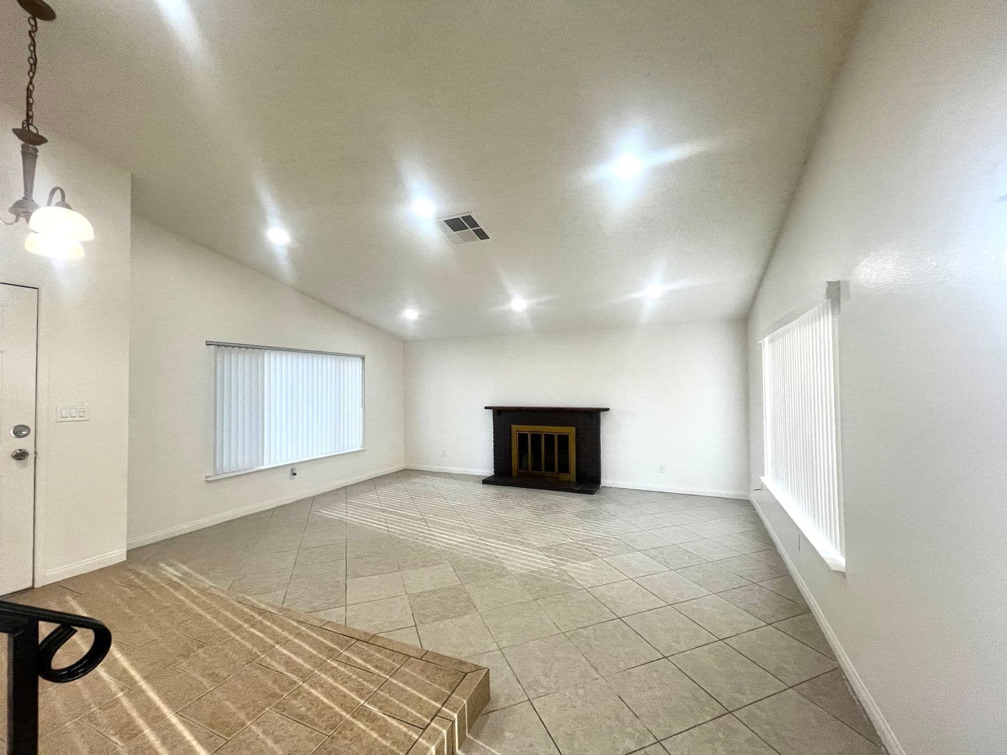 Las Vegas House: 5521 Maidstone Cr.