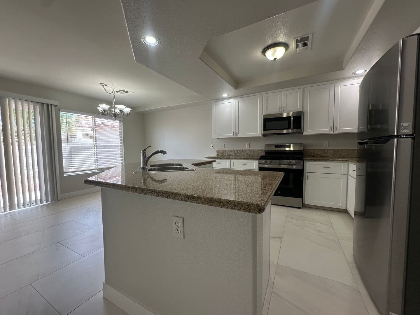 Las Vegas House: 9732 Silver Dusk Court
