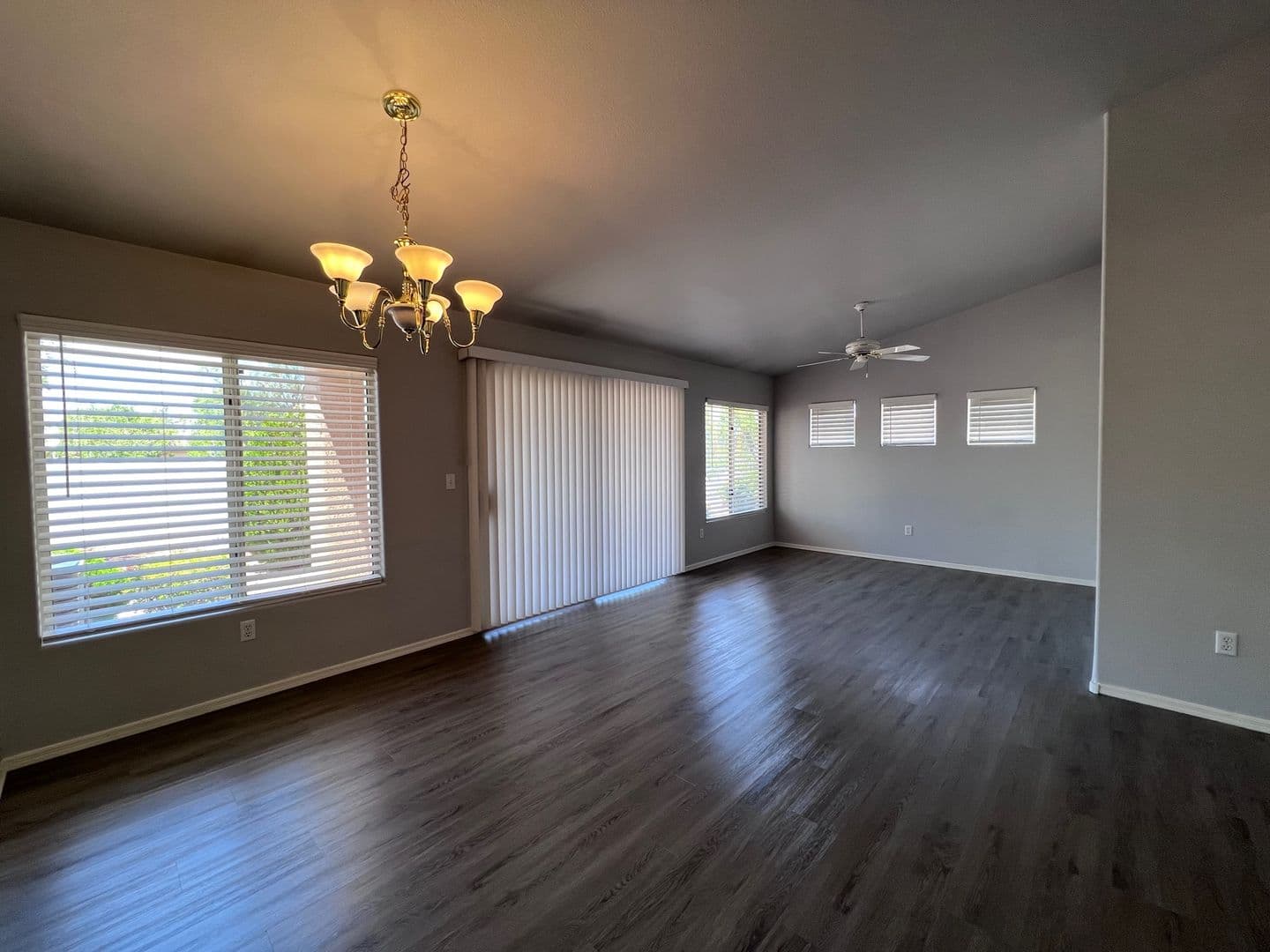 Las Vegas Townhome: 10000 Bundella Dr.