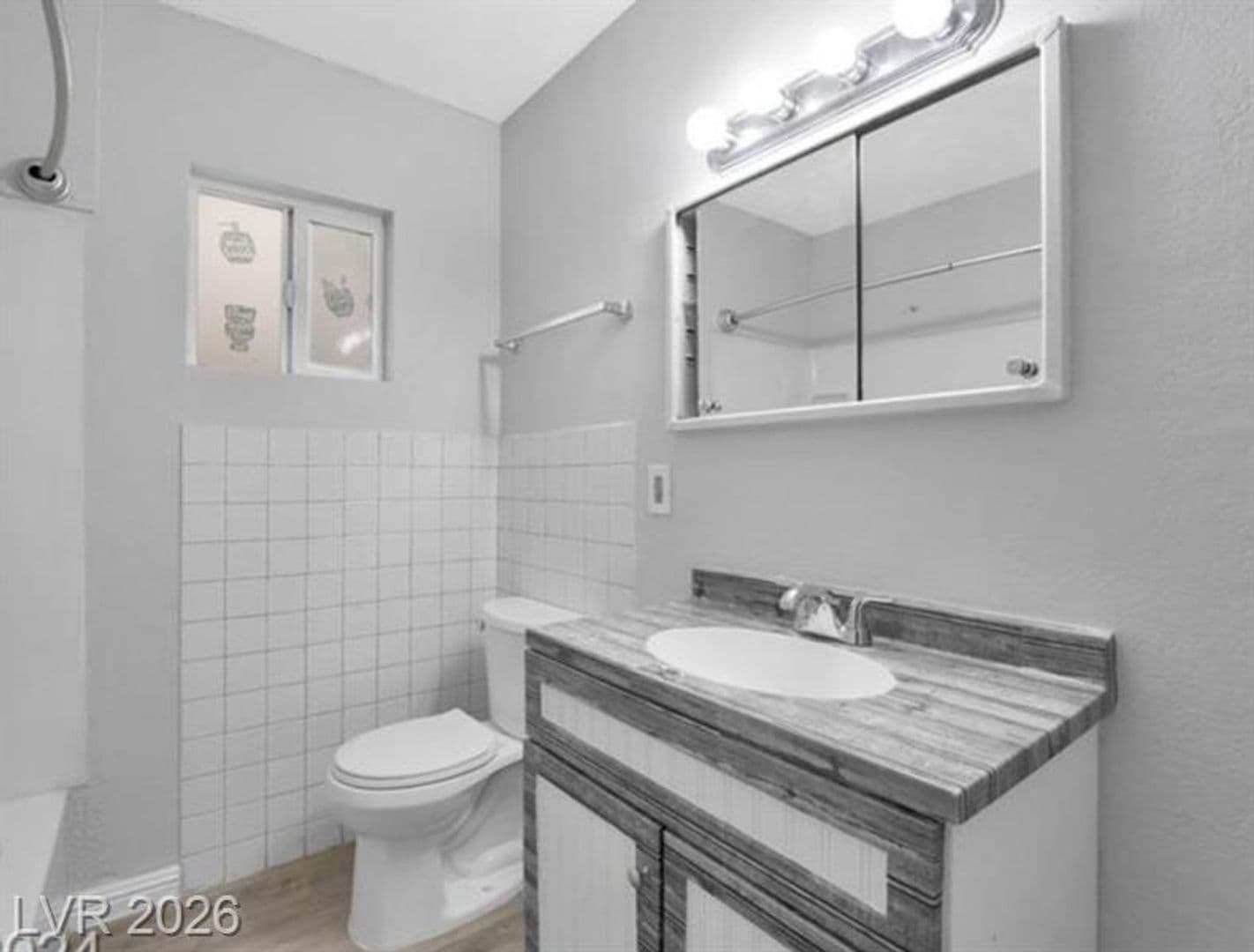 Las Vegas Apartment: 239 W Cleveland Ave. - Cleveland #6