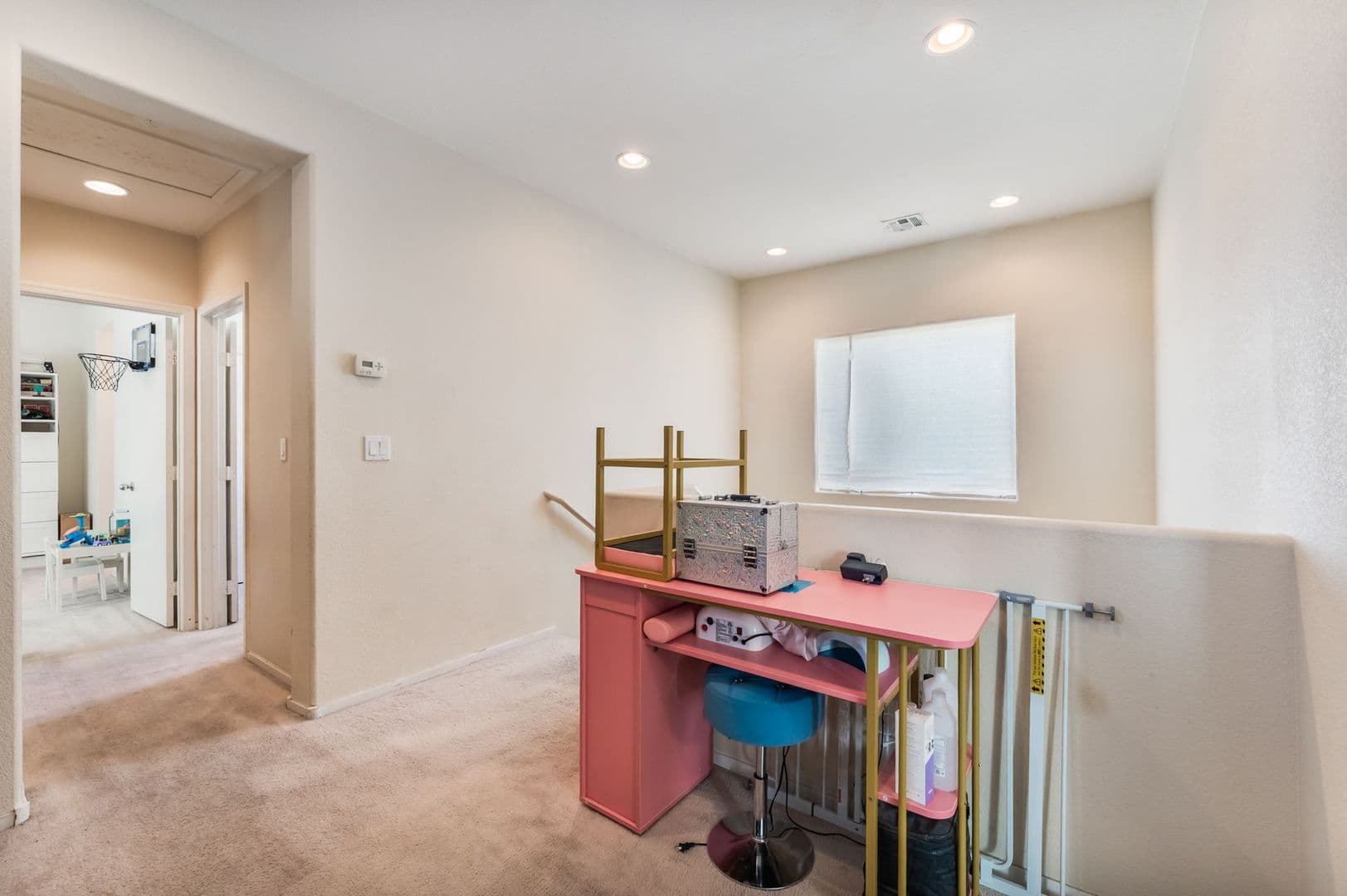 North Las Vegas House: 5537 Punto Del Castello Ct