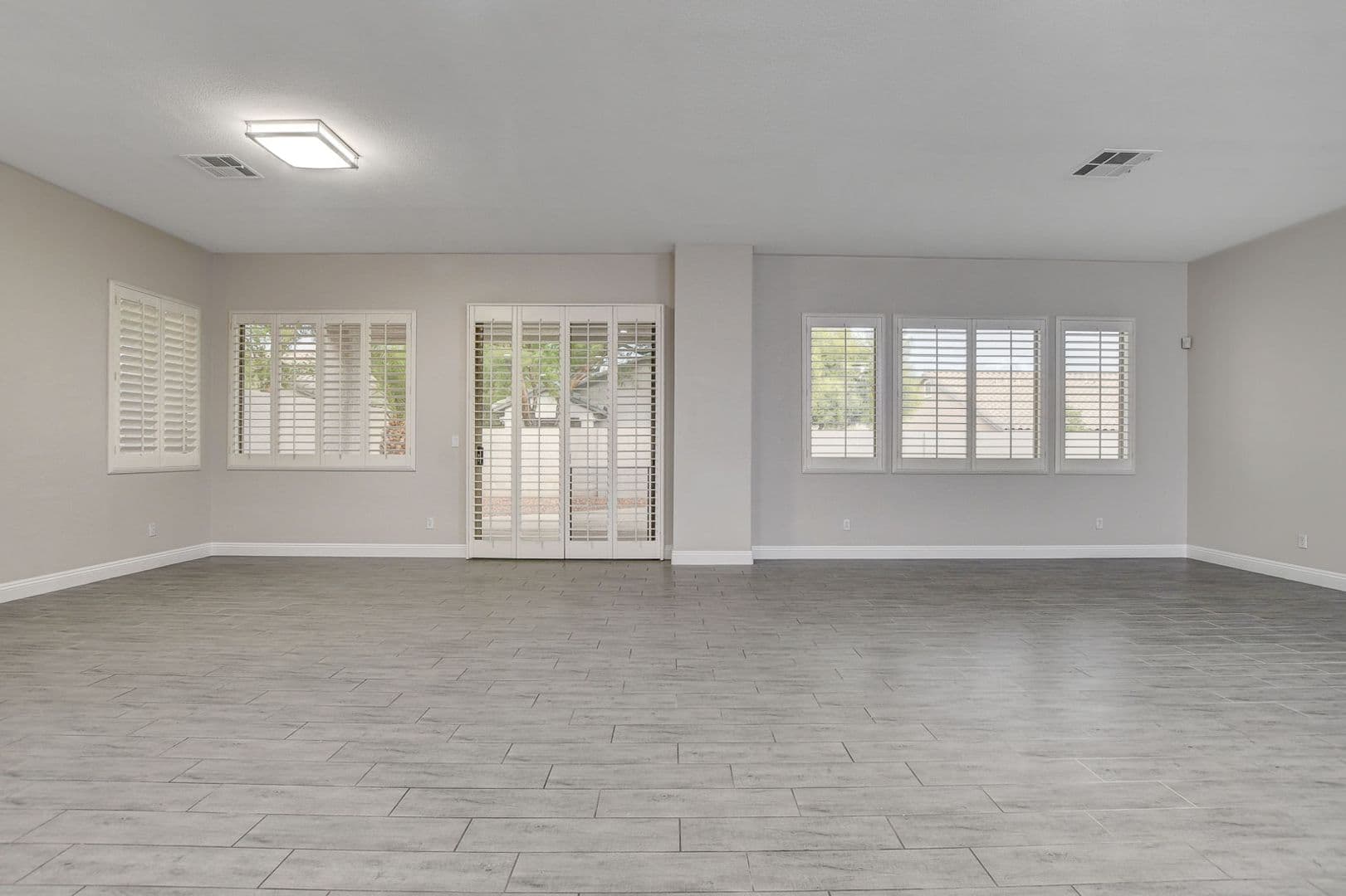 Las Vegas House: 2794 Glen Port St.