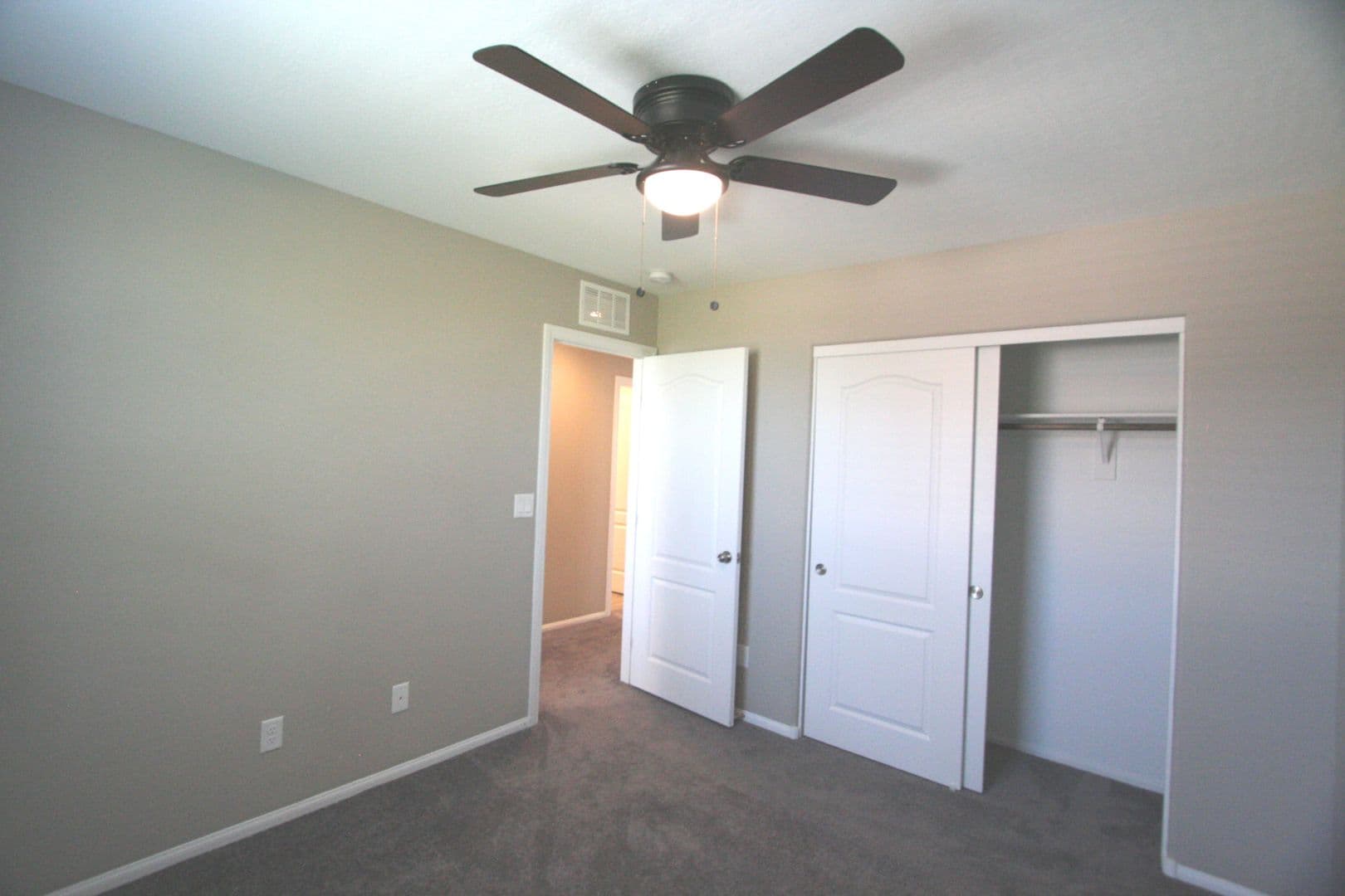 Las Vegas House: 7712 Eastham Bay Ave.