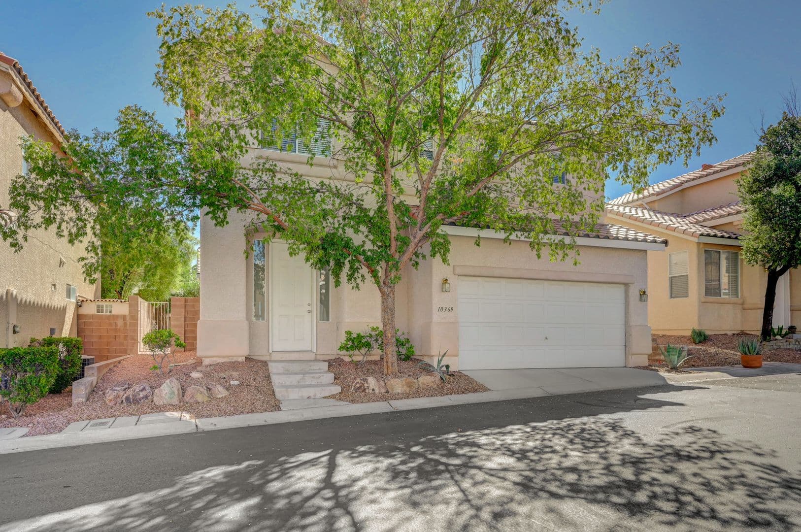 Las Vegas House: 10369 Bent Willow Ave.