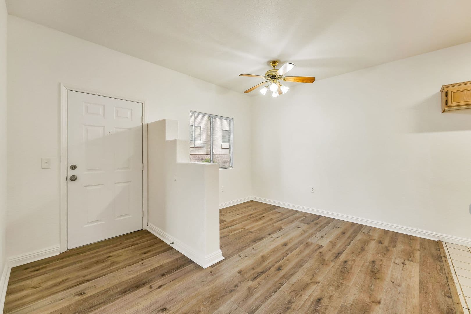 Las Vegas Condo: 2110 Los Feliz St #1044