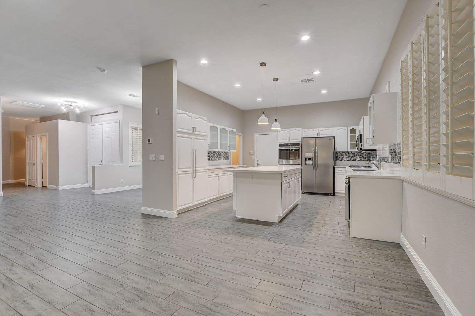 Las Vegas House: 2794 Glen Port St.