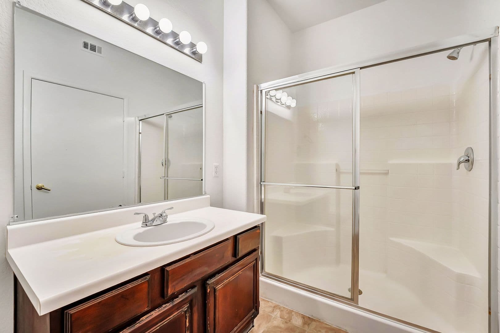 Las Vegas House: 10245 S Maryland Pkwy #176