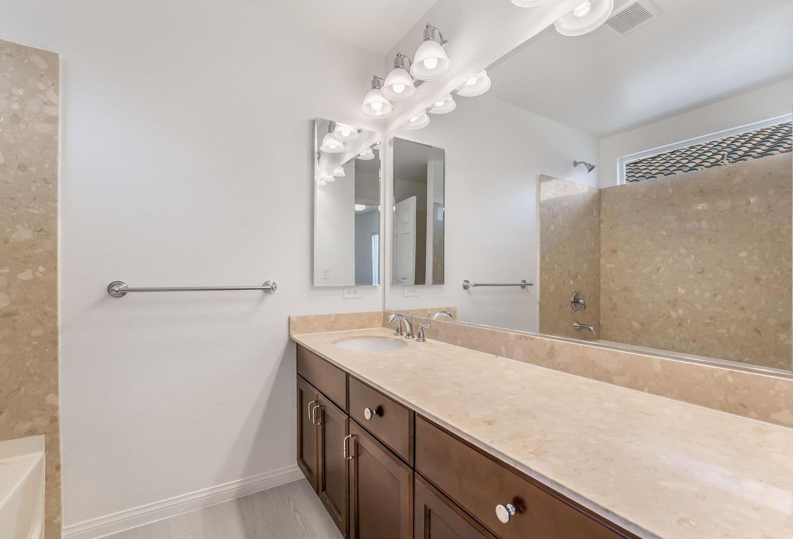 Las Vegas House: 5986 Azzura Palms Ave.