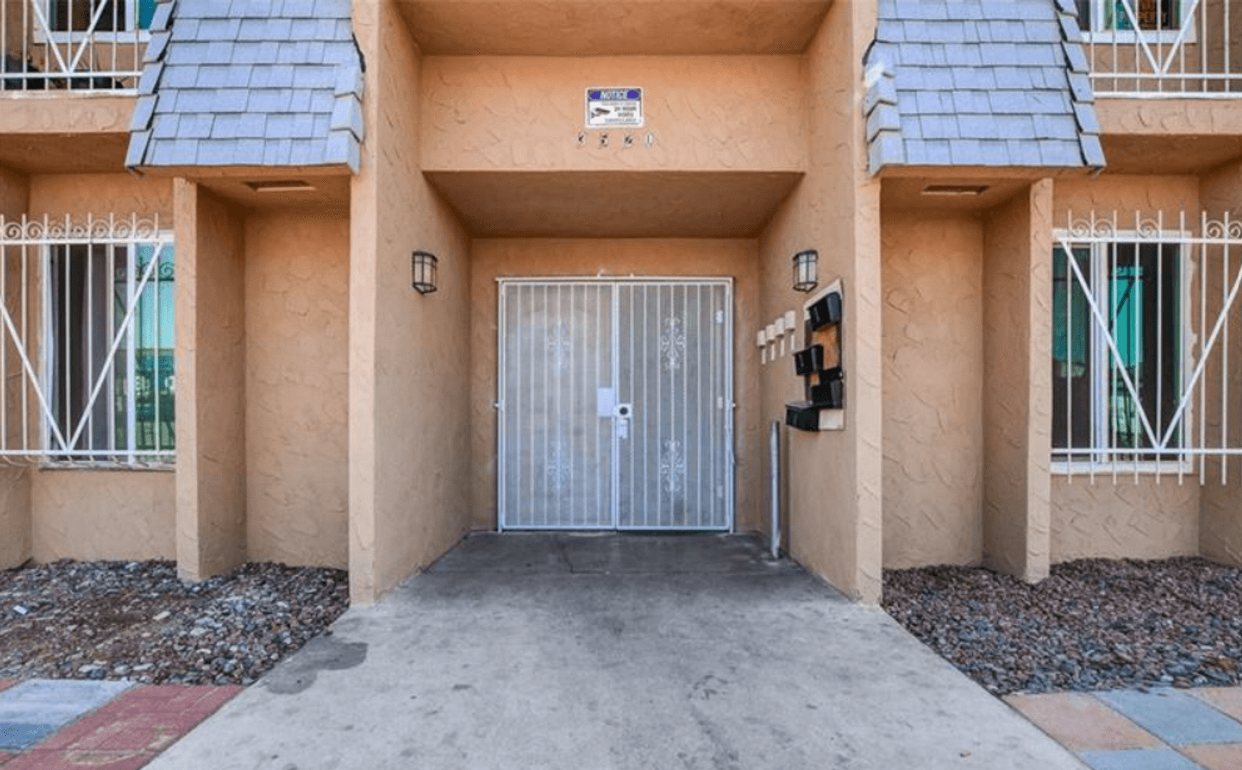 Las Vegas Apartment: 3520 Cambridge St.