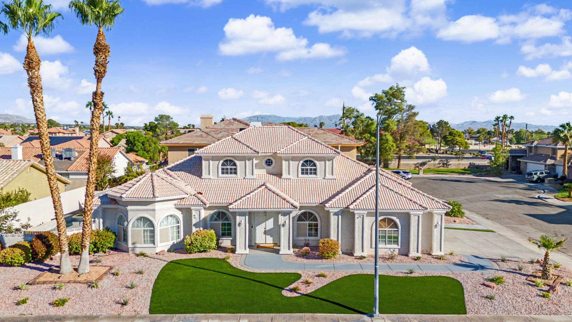 Las vegas House: 5391 Calgary Ct