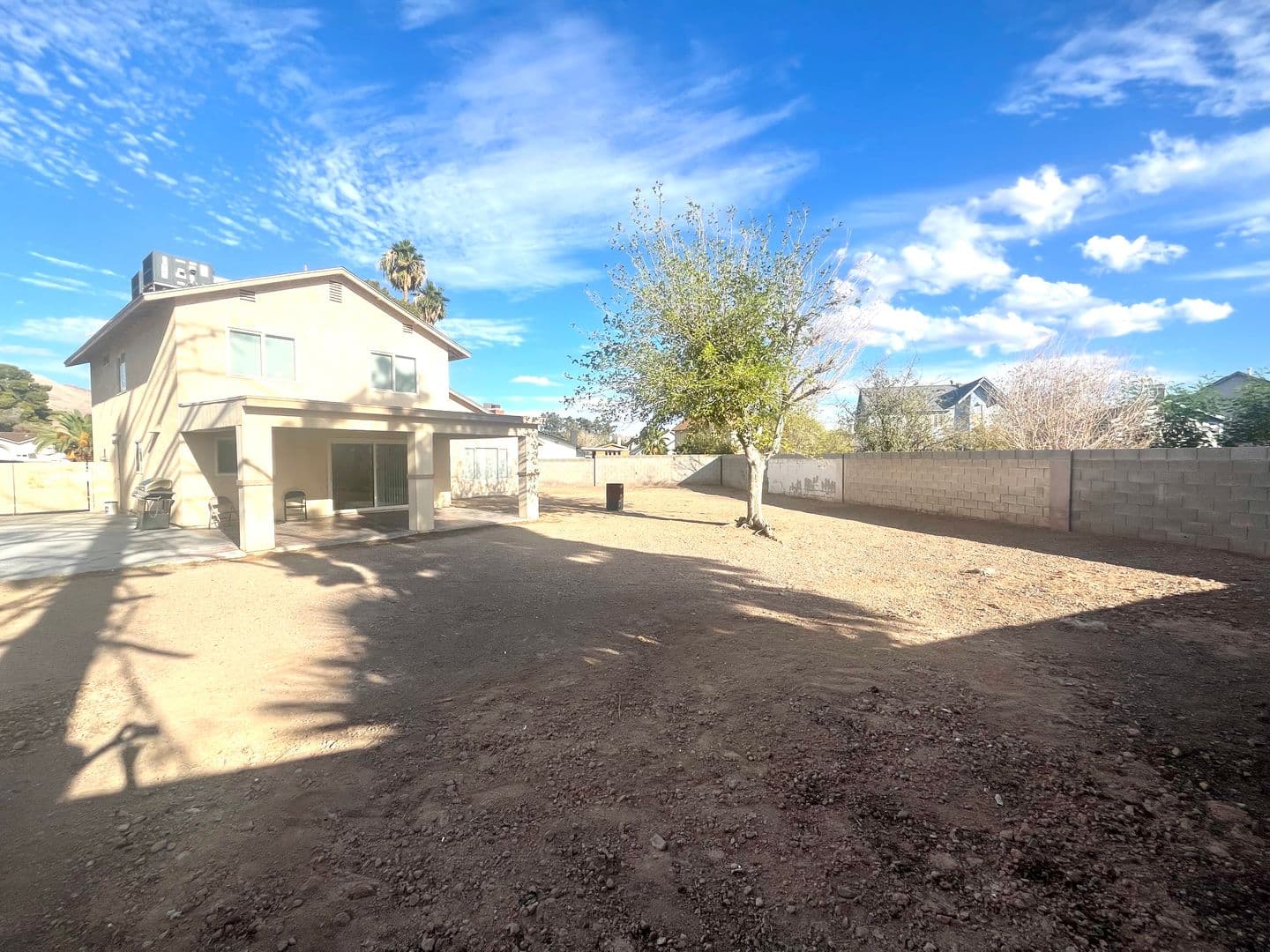 Las Vegas House: 5521 Maidstone Cr.