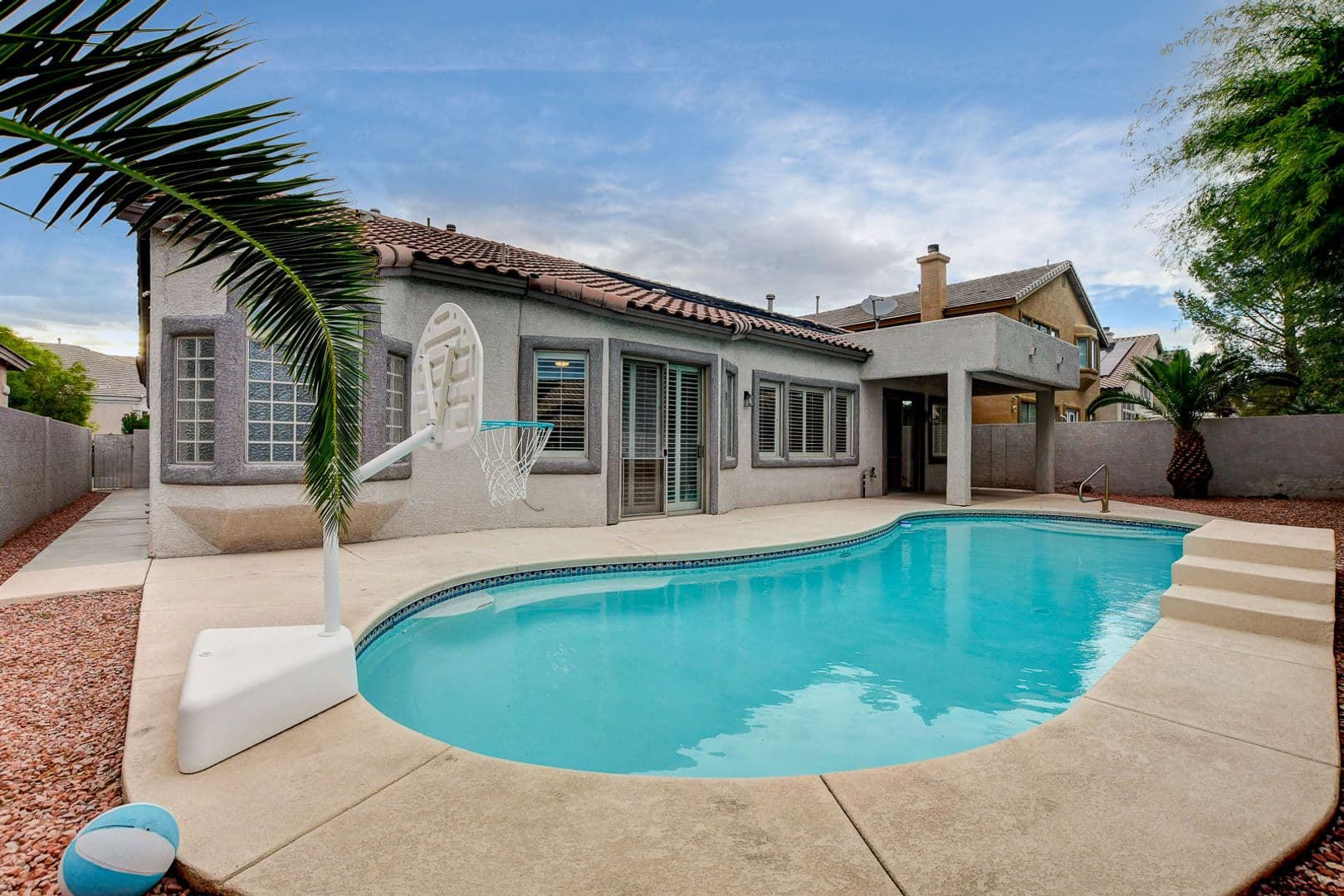 Las Vegas House: 2794 Glen Port St.