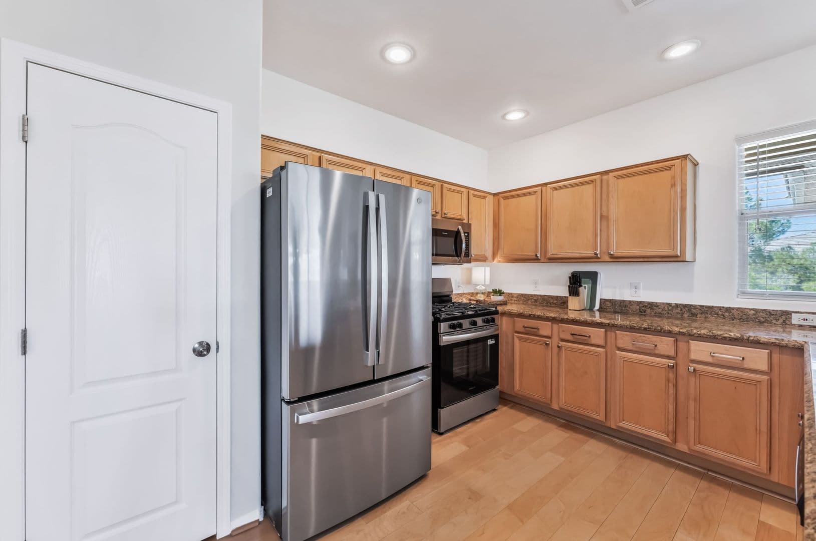 Las Vegas House: 904 Duckhorn Ct. #204