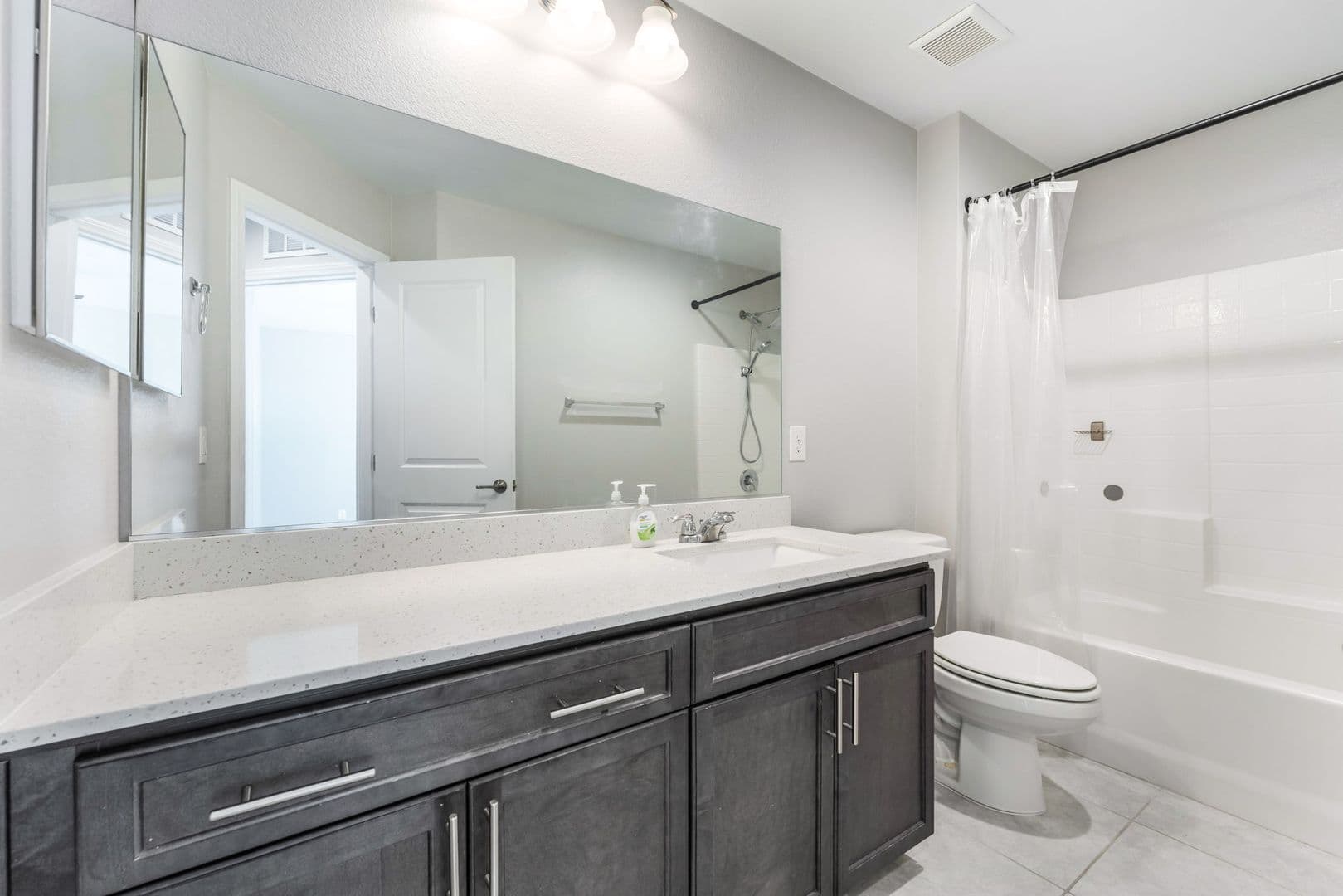 North Las Vegas House: 5711 Sedona Springs St.